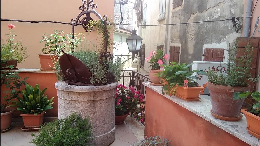 Apartments Bellow the Stars Rovinj Exterior foto